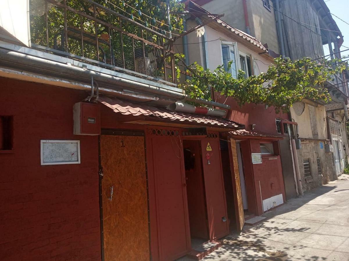 Hotel Vamax Tbilisi Exterior photo
